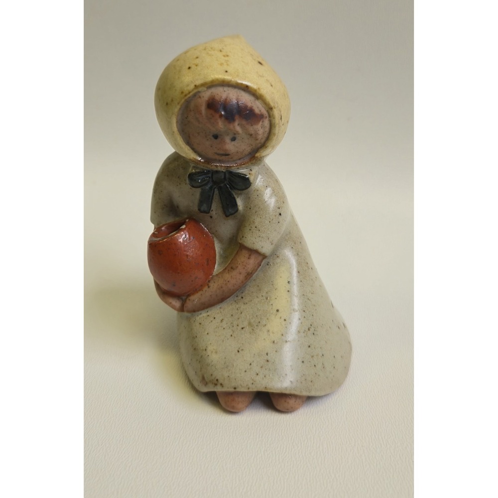 Vintage 70s Uctci Pottery Figurine Bud Vase Girl With Jug Japan speckled clay